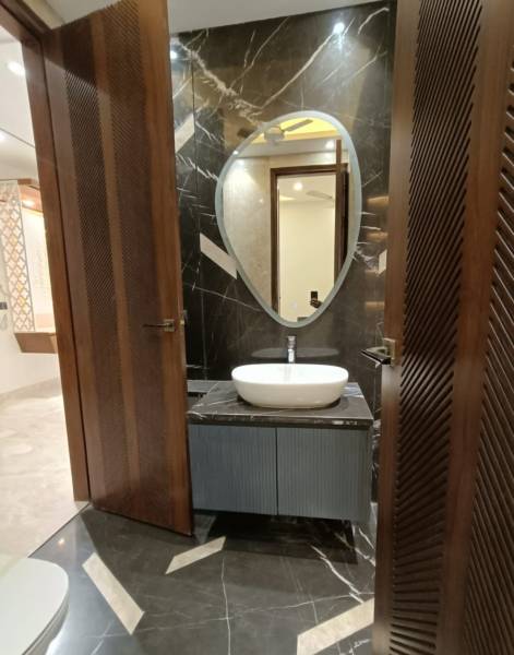  luxury-builder-floor-tgs-28 Kitchen