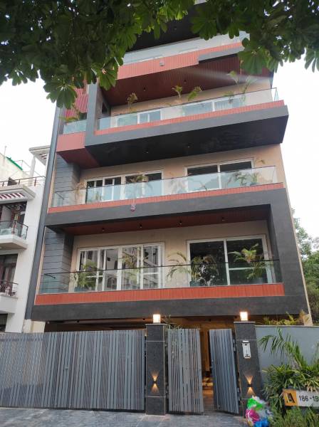  luxury-builder-floor-tgs-280 Elevation