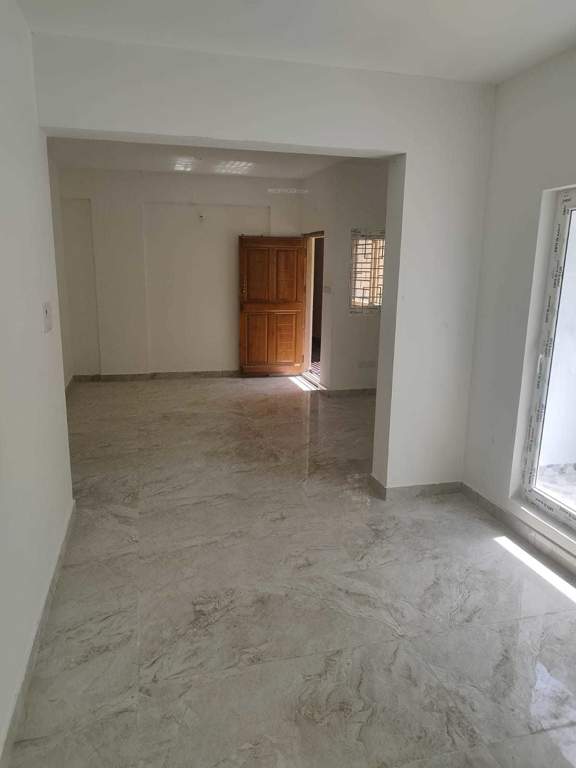  maheshwathi arcade Living Area