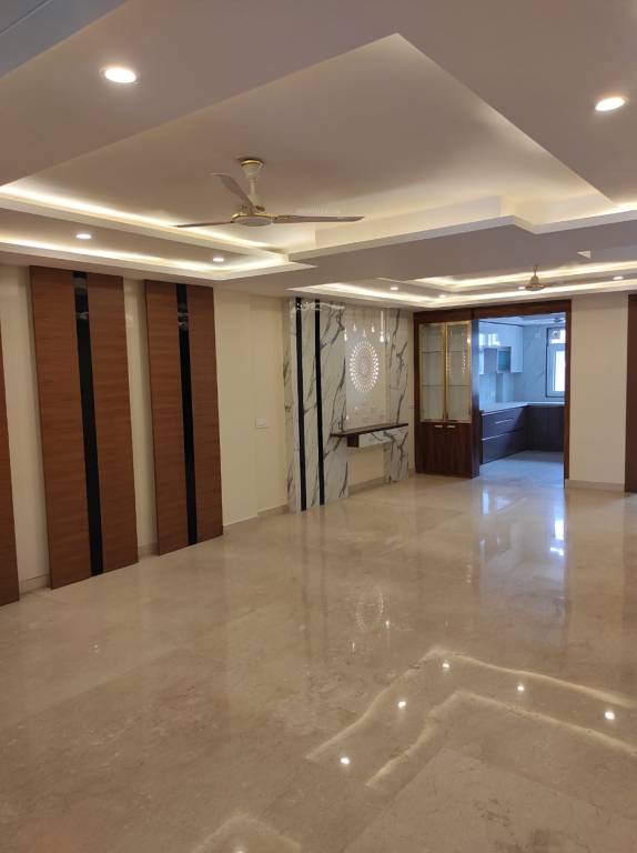  luxury builder floor 450 Living Area