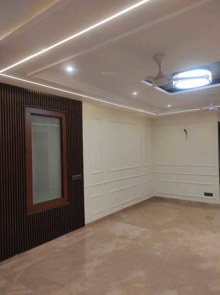  luxury-builder-floor-tgs-263 Bedroom