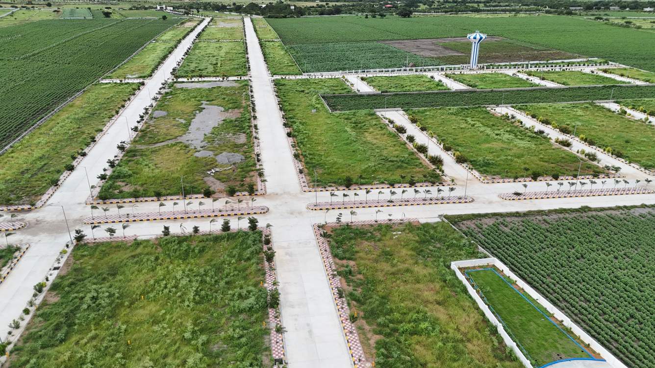  e city enclave Elevation