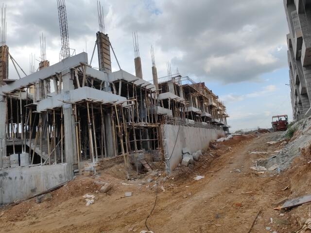  saffron skies Construction Status Sept 24
