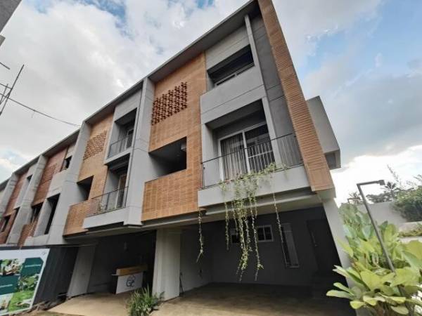  saffron-skies Construction Status Sept-24