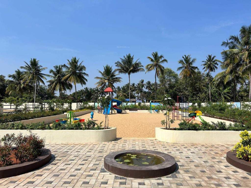  guhan garden Children's play area