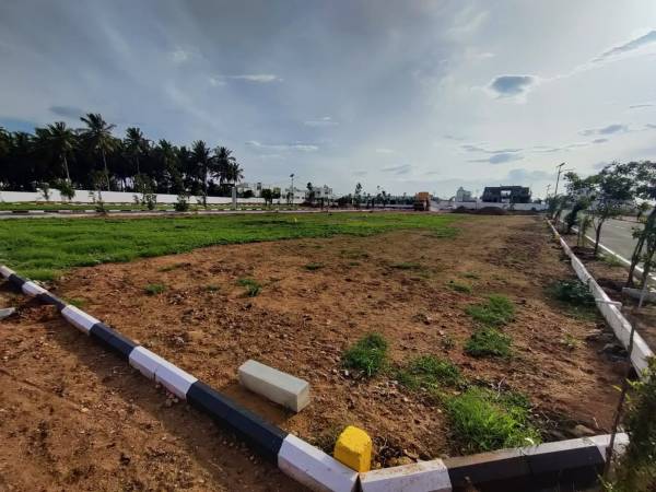  pooja-green-city Plot