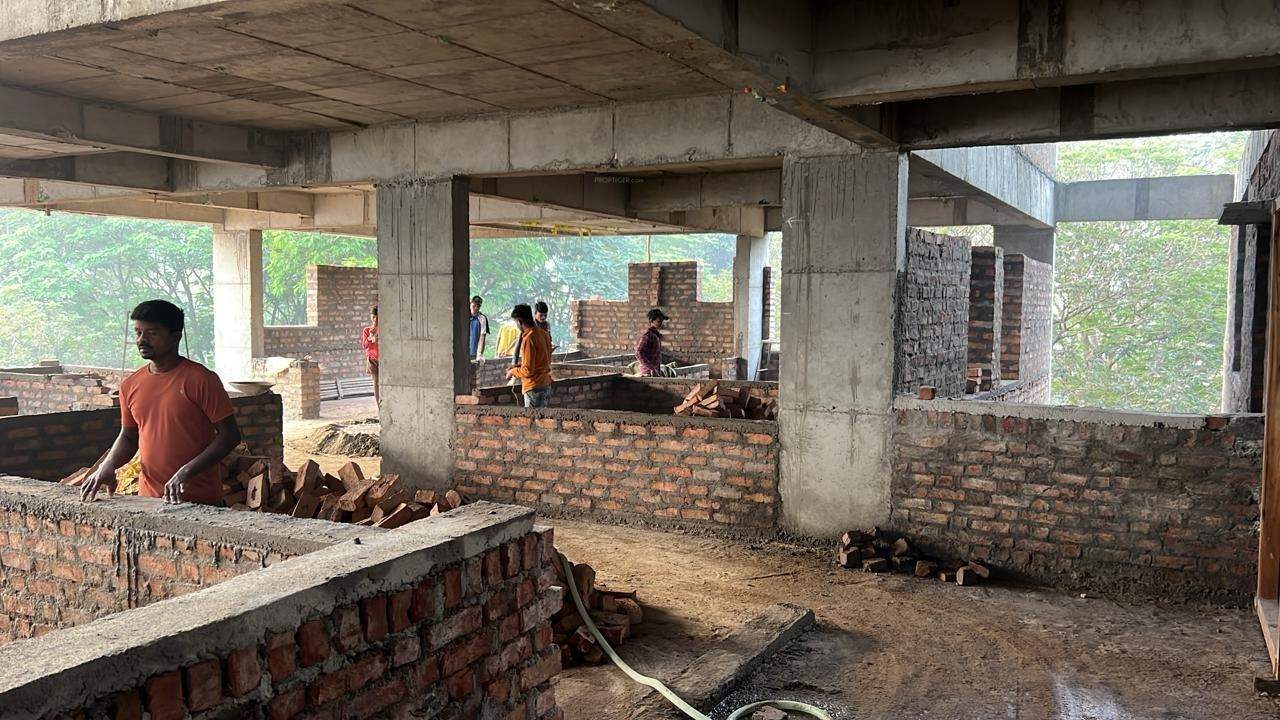  luxuria Luxuria Construction Status May 24