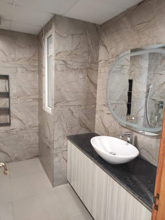  luxury builder floor tgs 2308 Bathroom
