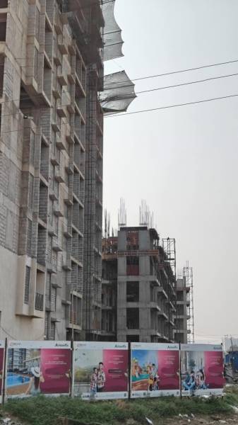  the-ambience Construction Status March-25