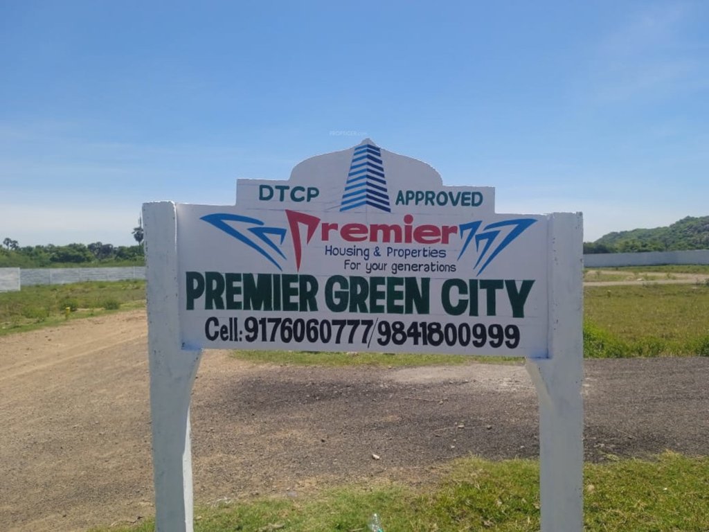  green city Plot
