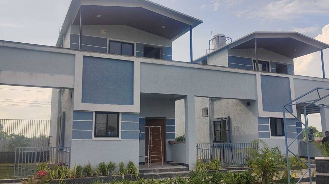  rrr riverside Others