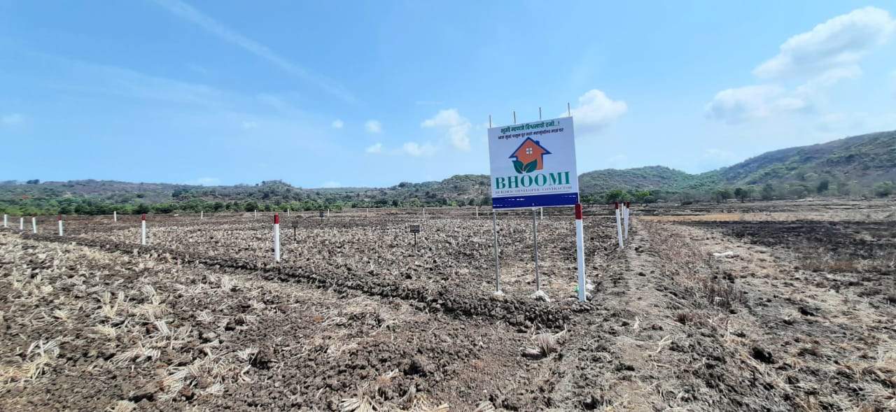  plots in vindhane Plot