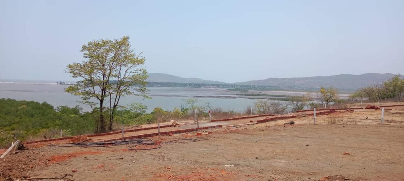 plots shrivardhan Plot