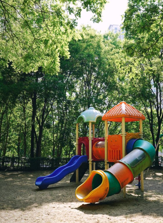  elite Children's play area