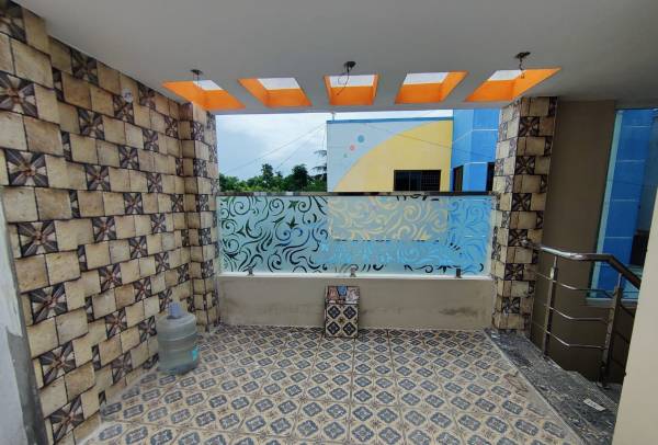  r-n-j-villas Balcony