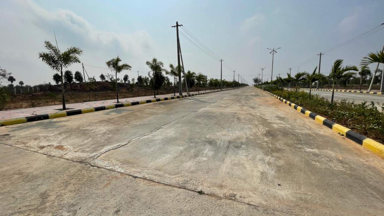  suvarna lake city Internal Roads