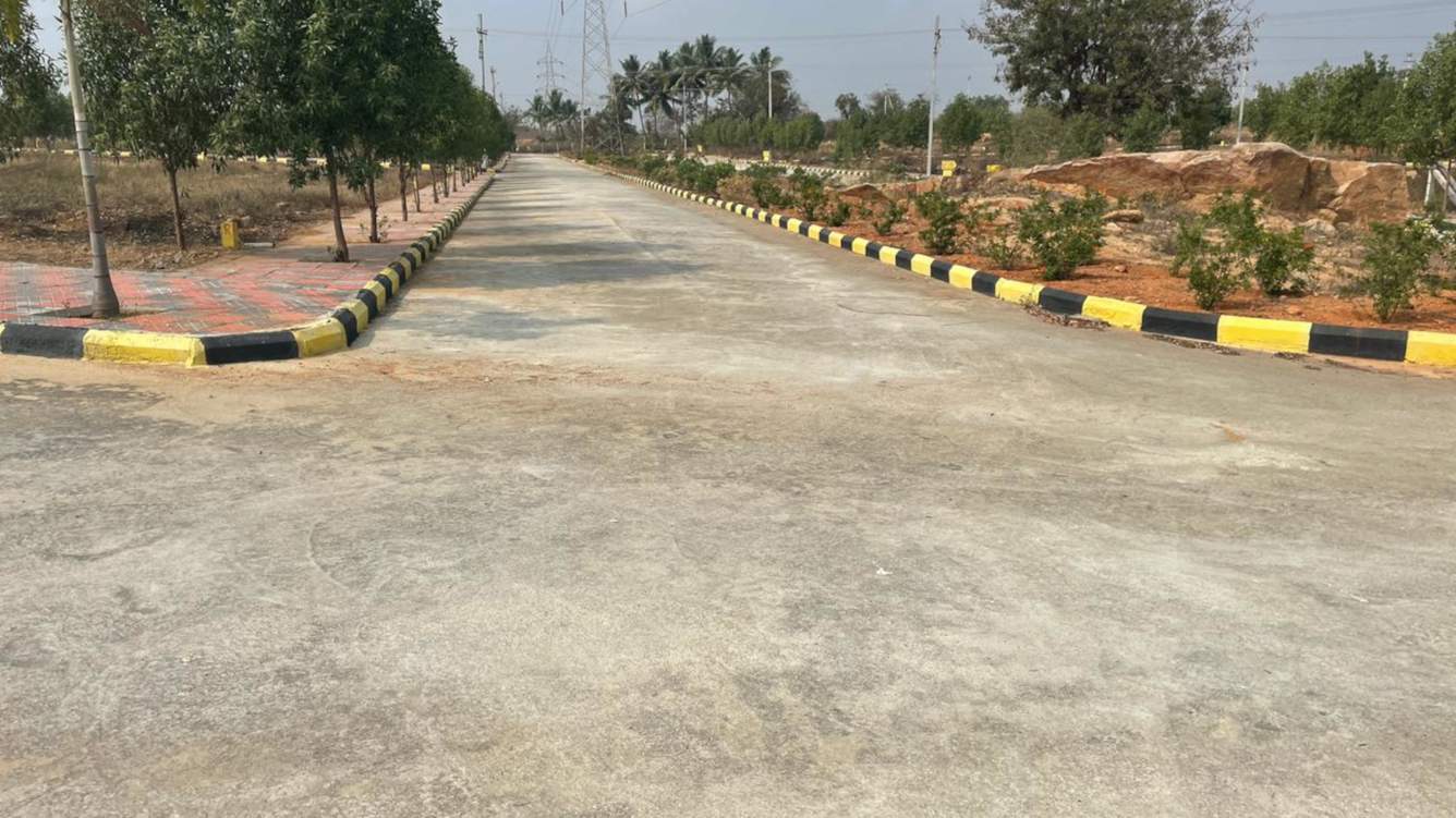  suvarna lake city Internal Roads