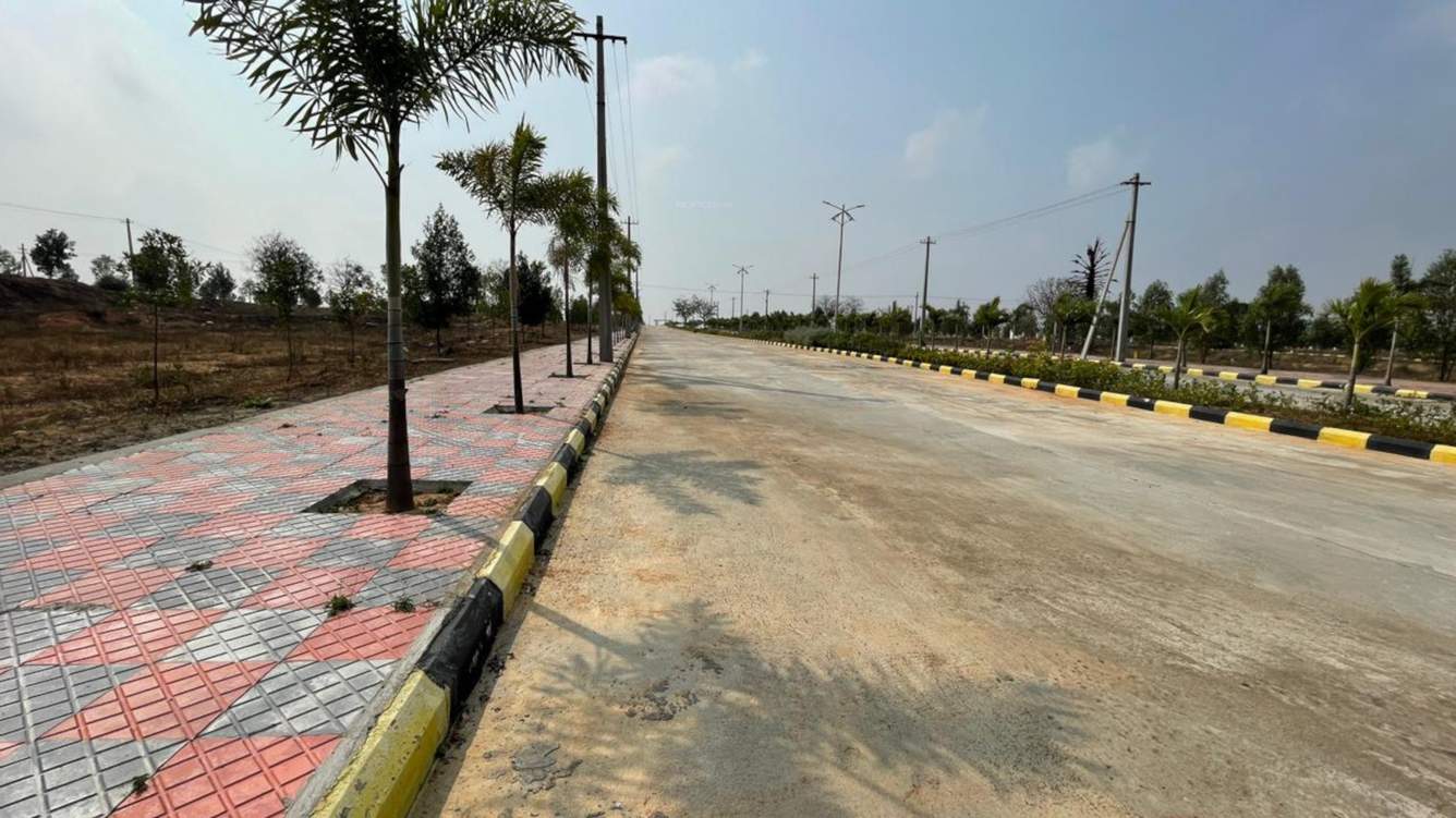  suvarna lake city Internal Roads & Footpaths