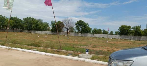  suvarna-lake-city Plot
