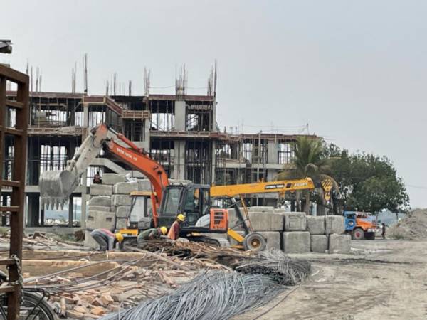 Construction Status Feb-24 the-royal-ganges Construction Status Feb-24