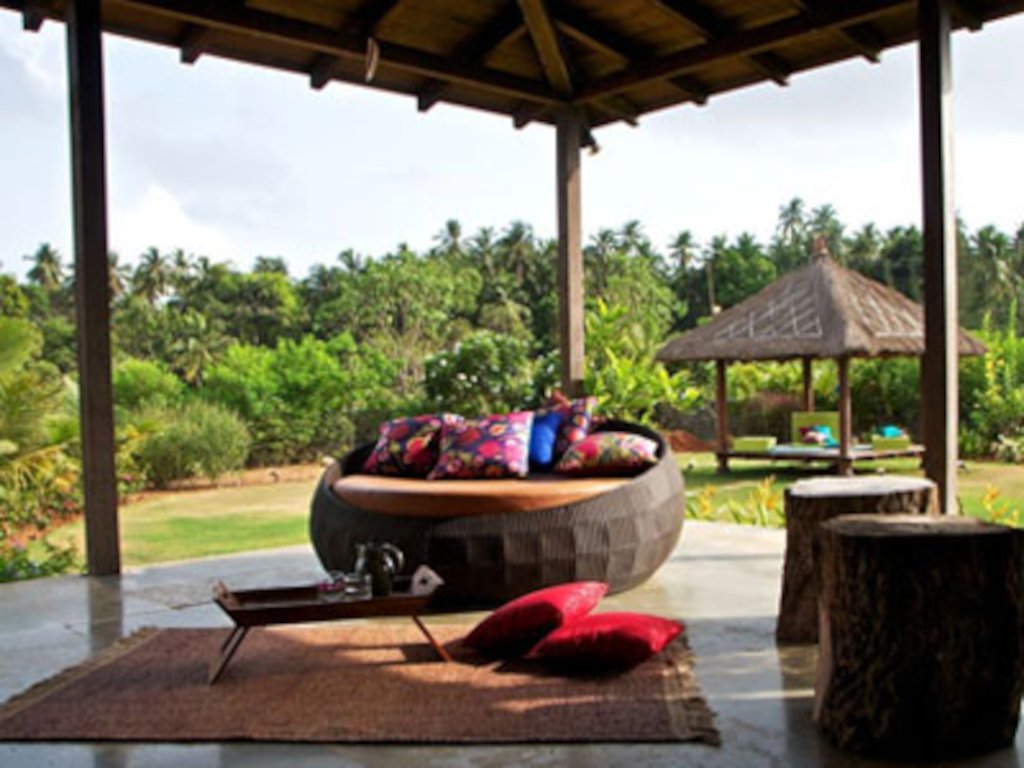  hanu residency Senior Citizen Sitout