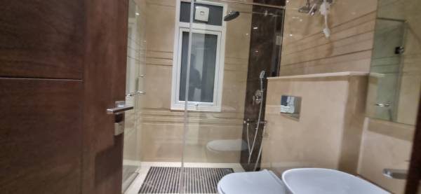  ultra-premium-floors Bathroom