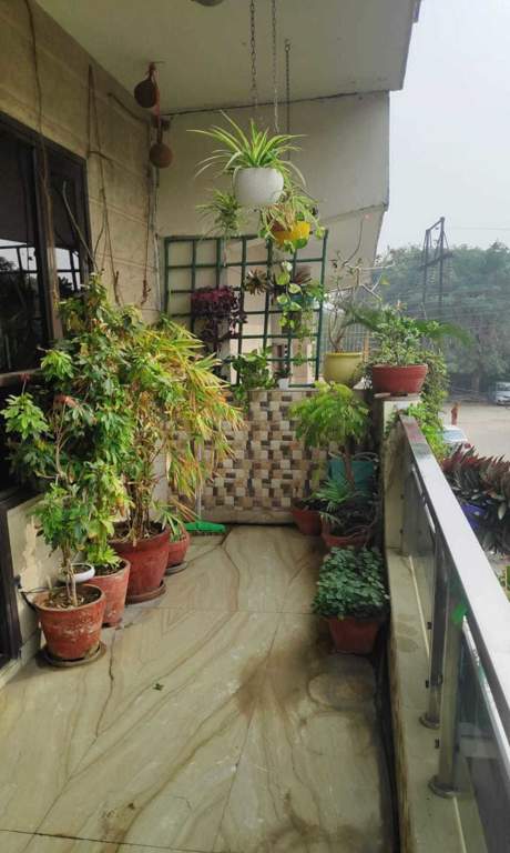  ghar premium renovated floors 1500 sqft Balcony