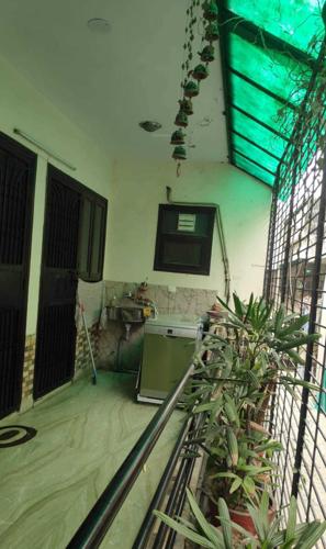  ghar-premium-renovated-floors-1500-sqft Balcony