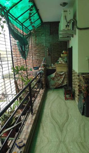  ghar-premium-renovated-floors-1500-sqft Balcony