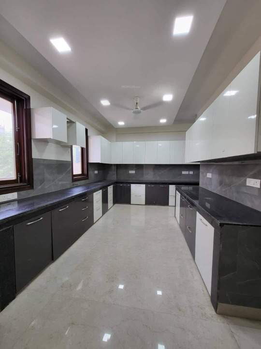  ghar diamond floors 3200 sq ft Kitchen