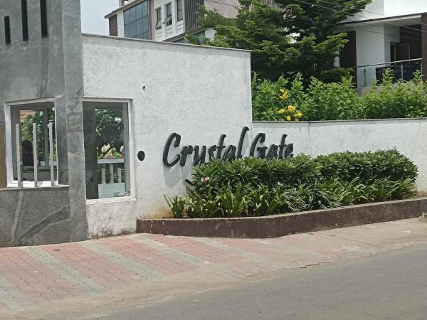  crystal-gate Gated Community