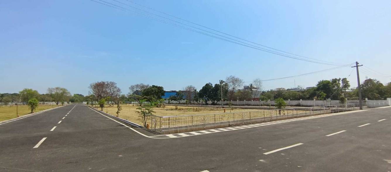  serenity paradise Plot