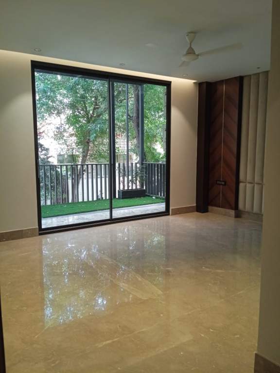  luxury builder floor lov kush 418 Living Area