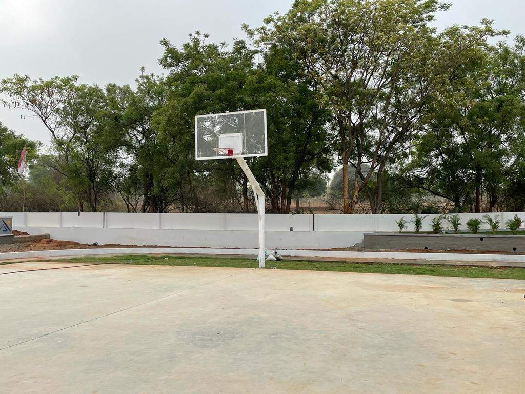  eastern meadows Others