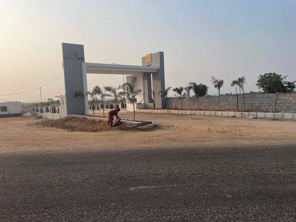  eastern meadows Others