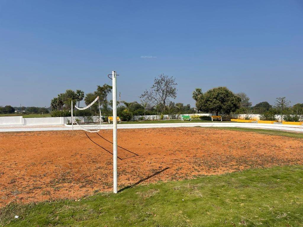  eastern meadows Others