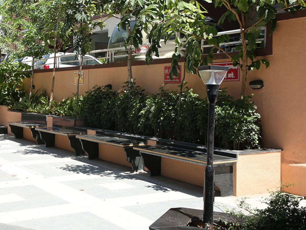  county phase iv wing h Senior Citizen Sitout