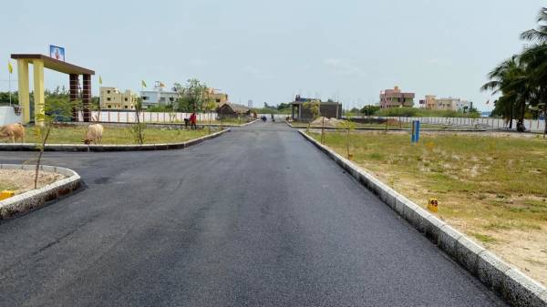  sathyam-golden-nest Plot