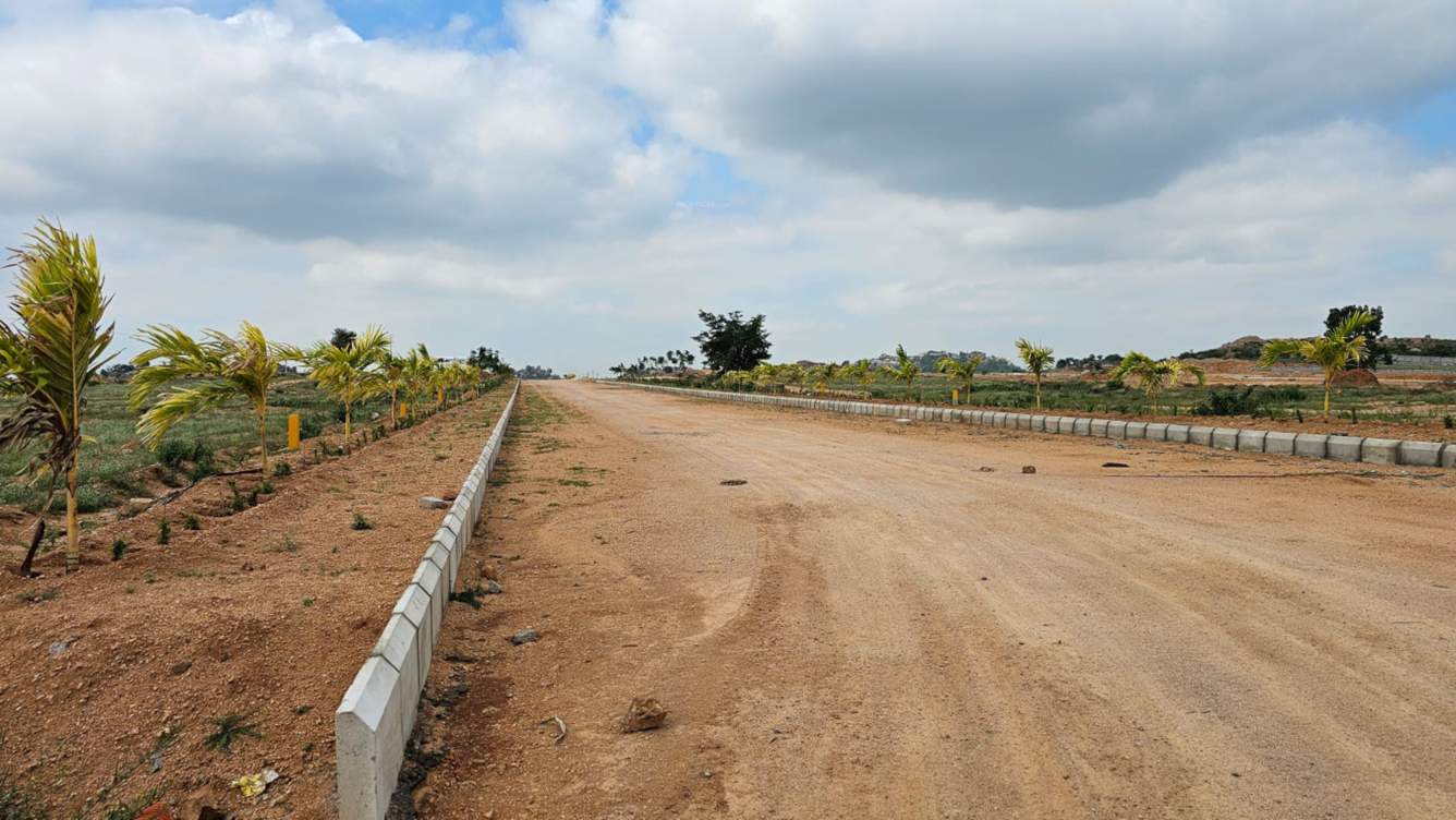  nishija akshita eastern meadows Plot
