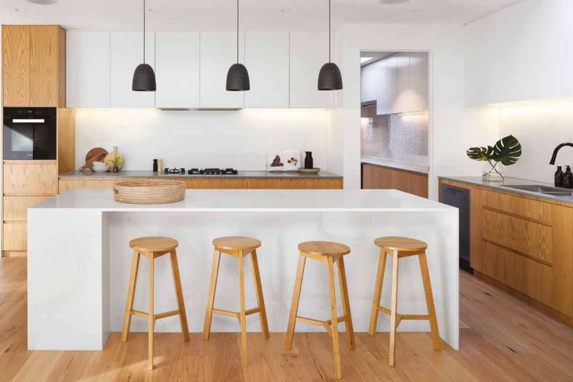  24k manor tower a Kitchen