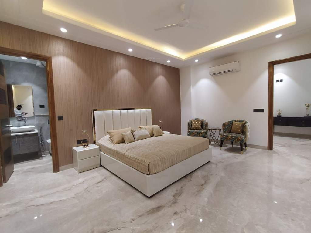  4bhk emrald hills floors Bedroom