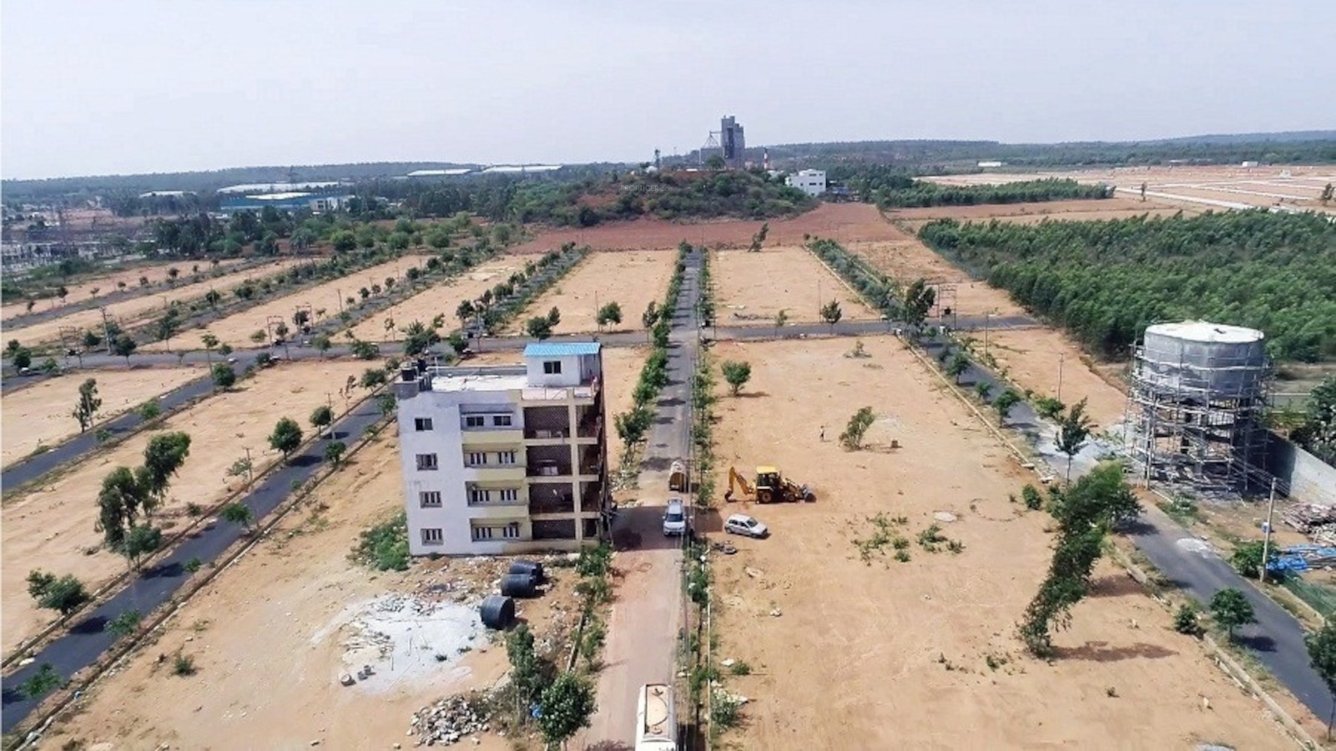 jv anjanadri layout Plot