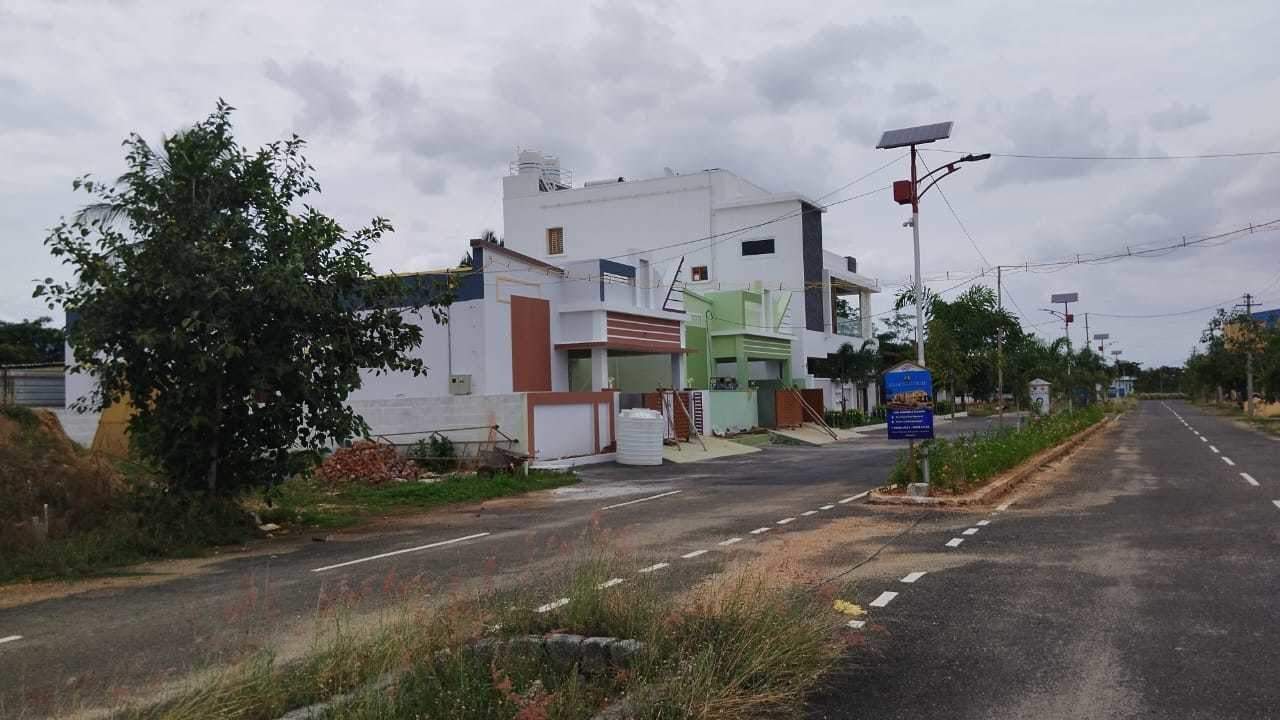  everest global city Elevation