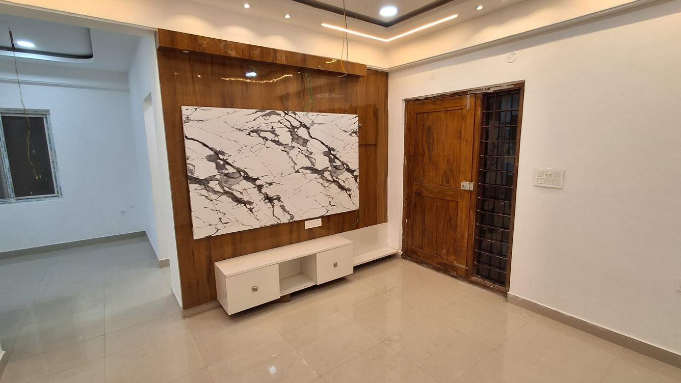 hoja heights 2 Living Area