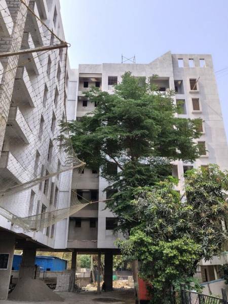 constructionStatus of Oriana Nest