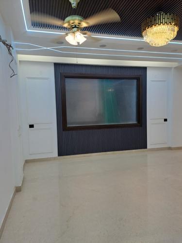  capital-home-luxury-floors Living Area