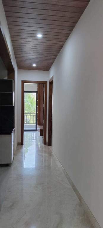  door luxury builder floor 6 Living Area