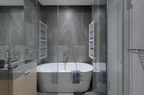  kingdom-greenway-villas Bathroom