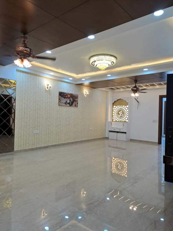  capital home ultra luxury floors Living Area
