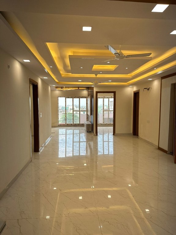  richlook elegant floor Living Area